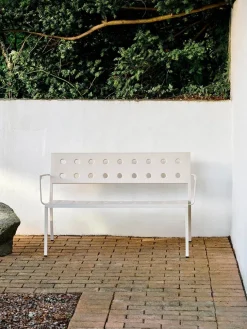 Balcony Dining armbench fra Hay