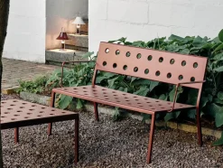 Balcony lounge armbench fra Hay