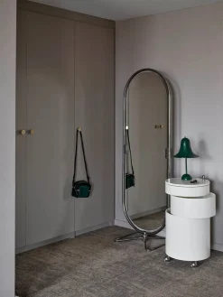 Barboy Sidebord, sort af Verner Panton