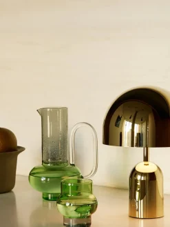 Bell Portable Bordlampe, indigo fra Tom Dixon