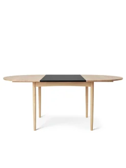 BM0121 Spisebord, sæbebehandlet eg af Børge Mogensen