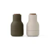 Bottle Grinder Small, hunting green/beige fra Audo Copenhagen
