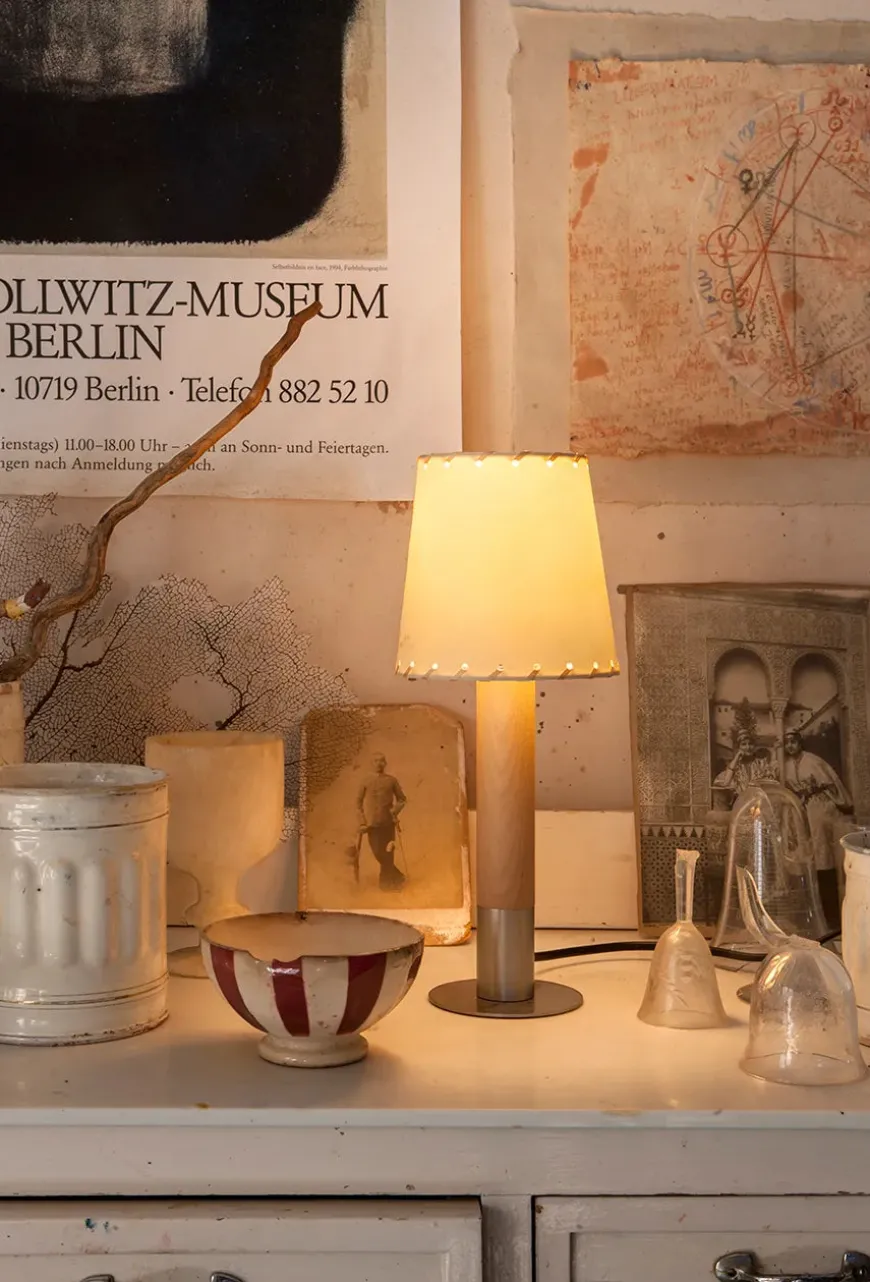 Básica M1 Bordlampe fra Santa and Cole