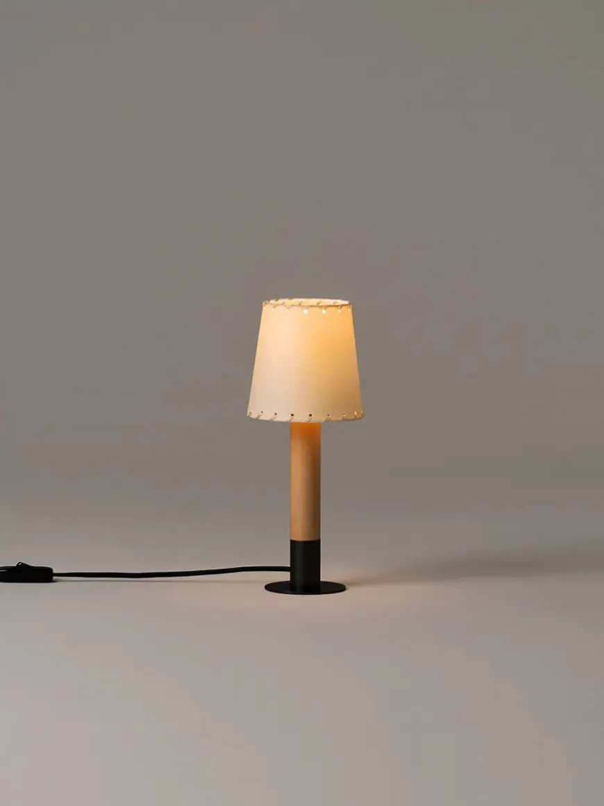 Básica Mínima Bordlampe fra Santa and Cole