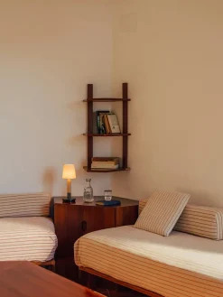 Básica Mínima Bordlampe fra Santa and Cole