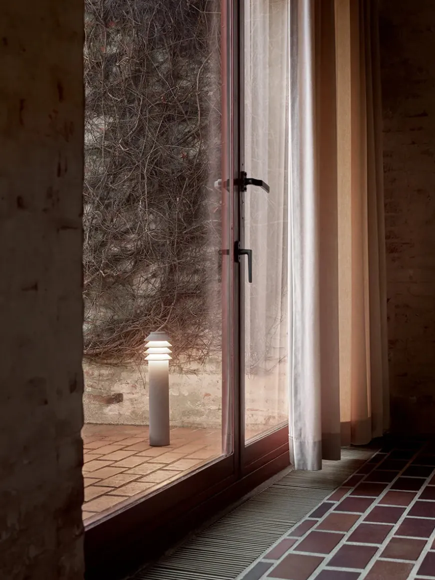 Bysted Garden Aluminium, Høj fra Louis Poulsen