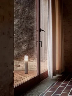 Bysted Garden Aluminium, Lav fra Louis Poulsen