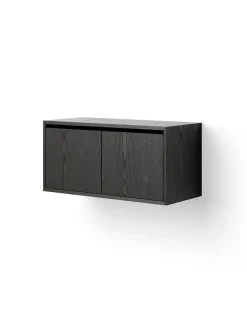 Cabinet Low w. Doors fra New Works