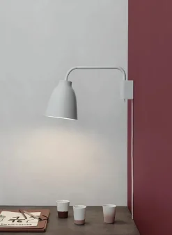 Caravaggio Read væglampe fra Fritz Hansen