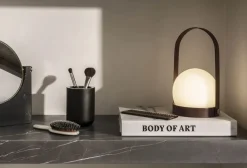 Carrie LED Bordlampe fra Audo Copenhagen