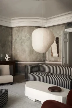 Catena Sofa Center Louisiana, sand/black fra Ferm Living