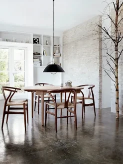 CH338 Spisebord, Teak Mix Special Edition inkl. 1 tillægsplade fra Carl Hansen & Søn