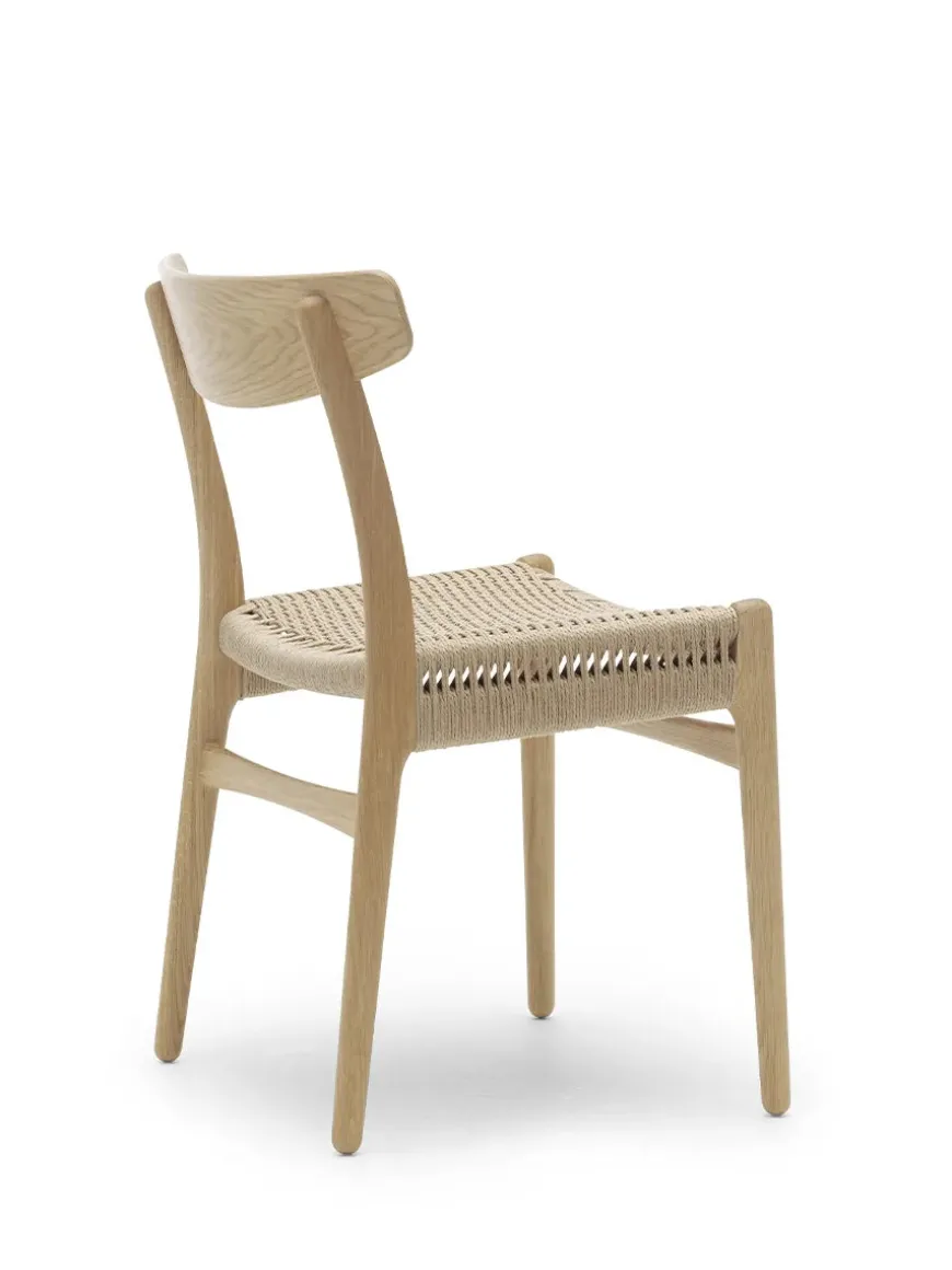 CH23 Spisestol, eg hvidolie af Hans J. Wegner