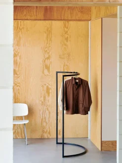 Colour Rack C-Shape fra Hay