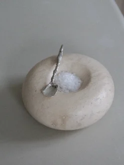 Cosmos Object Ø 12 cm, travertin fra Wabi Sabi Nordic