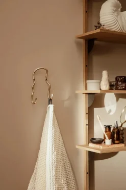 Curvature Double Hook fra Ferm Living
