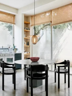 Daumiller Armchair, black fra GUBI