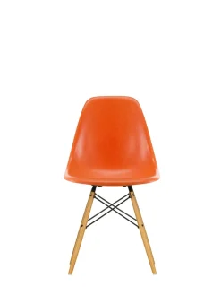 Eames Fiberglass Chair DSW, lys ahorn fra Vitra