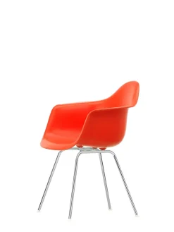 Eames Plastic Armchair DAX, forkromet fra Vitra