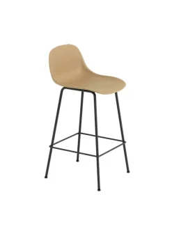 Fiber Barstool tube w. back fra Muuto