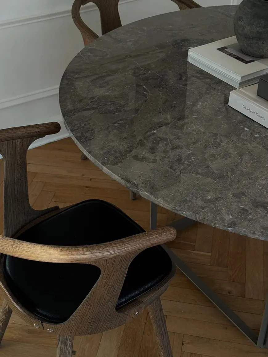 Florence Spisebord Ø145, gris du marais/beige grey fra New Works