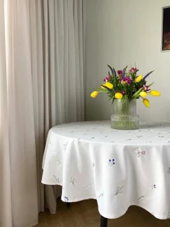 Flower Dug, Rund fra Blåmst