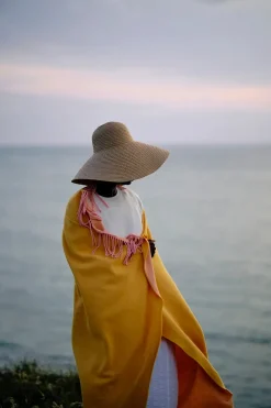 Franja Plaid, pink/yellow fra Silkeborg Uldspinderi