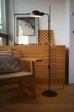 Funiculi standerlampe fra Marset