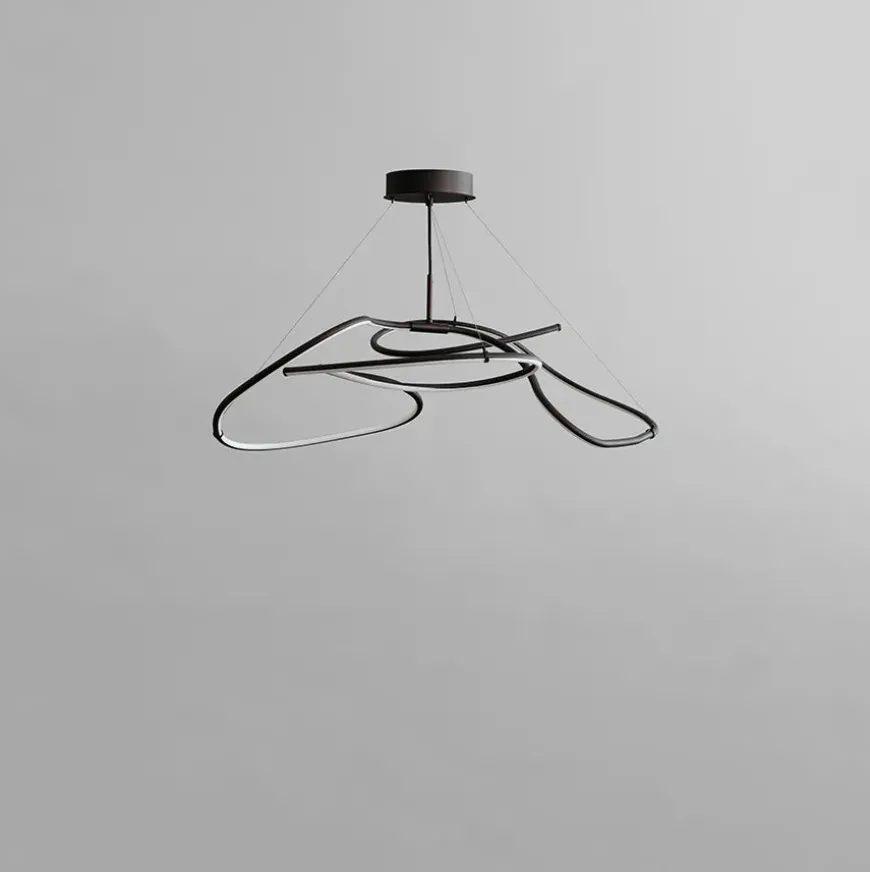 Ghost Chandelier, Mini, Burned Black fra 101 Copenhagen