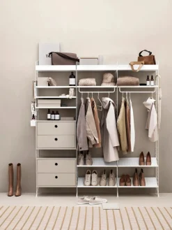 Hallway K fra String Furniture