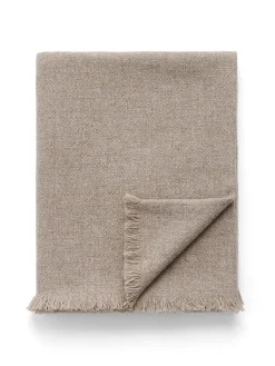 Haya Wool Throw, pure soil fra Aiayu