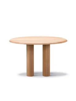 Islets Spisebord, eg lys olie fra Fredericia Furniture