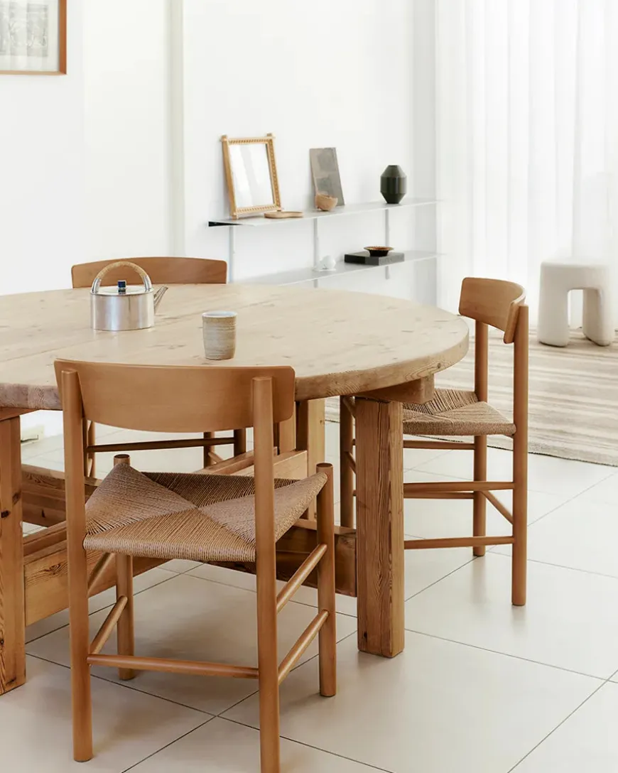 J39 Folkestolen, heritage red af Børge Mogensen