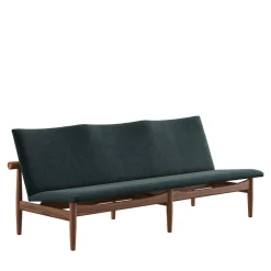 Japan 3 pers. sofa, valnød af Finn Juhl