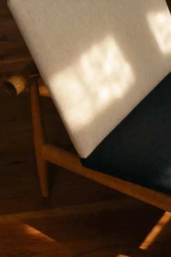 Japan stol, eg olie af Finn Juhl