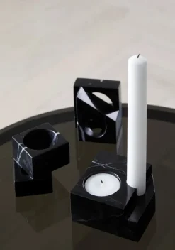 Jeu de Dés 2 Candle Holder fra Woud