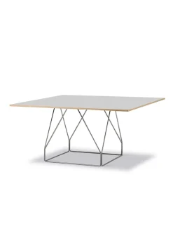 JG Table 140x140 cm fra Fredericia Furniture