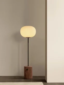 JWDA Floor Lamp, red travertine stone fra Audo Copenhagen