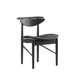 Karmstolen, eg olie af Finn Juhl