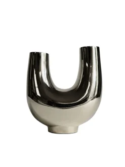 Kazumi Vase, silver fra Hein Studio