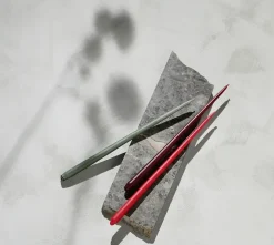 Kertelys til Nagel Lysestage, burgundy red fra STOFF Nagel