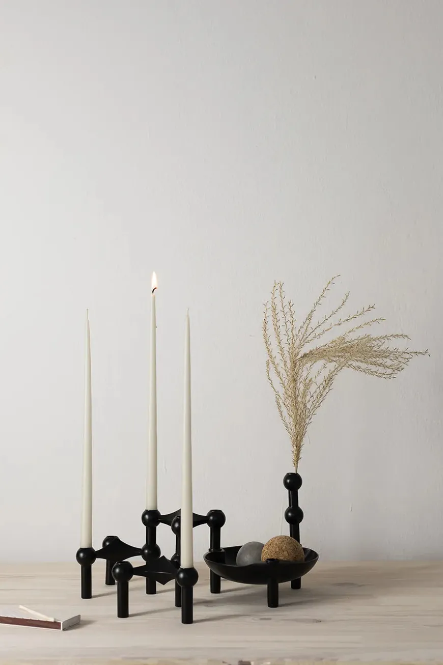 Kertelys til Nagel Lysestage, white fra STOFF Nagel