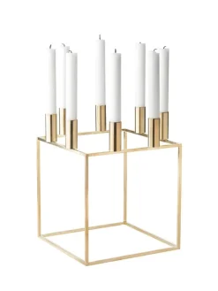 Kubus 8 Lysestage, guldbelagt fra Audo Copenhagen