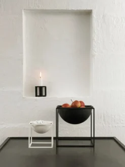 Kubus 1 Lysestage, hvid fra Audo Copenhagen