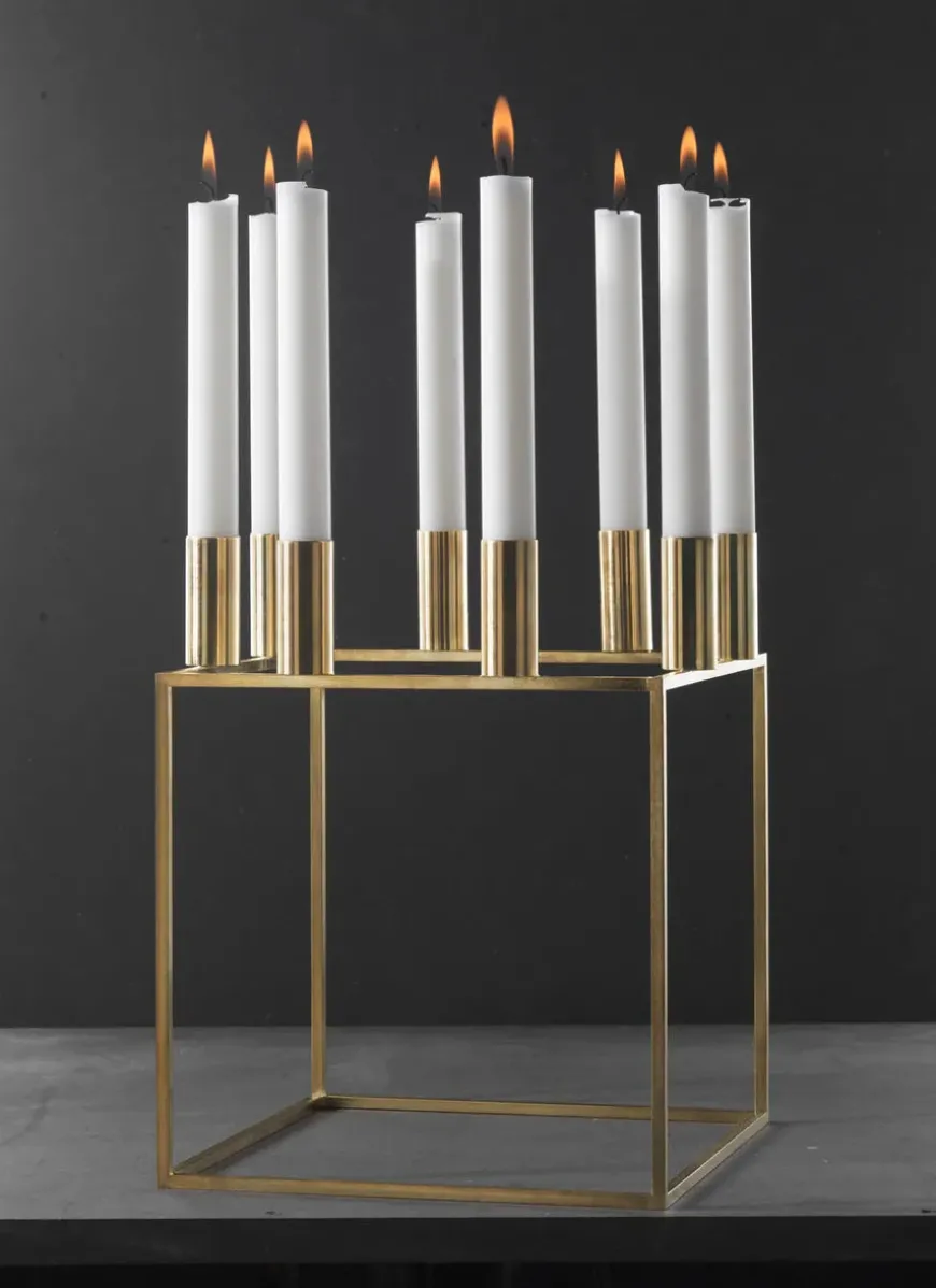 Kubus 8 Lysestage, hvid fra Audo Copenhagen