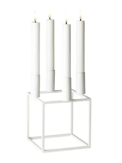 Kubus 4 Lysestage, sort fra Audo Copenhagen