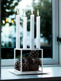 Kubus 4 Lysestage, zink fra Audo Copenhagen