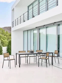 Less Armstol fra Cane-line