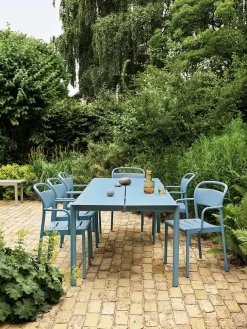 Linear Steel Table, 220x90 cm fra Muuto