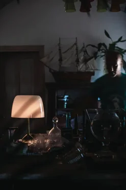 Lumiere 30th Piccola, Bulles bordlampe, dæmpbar fra Foscarini